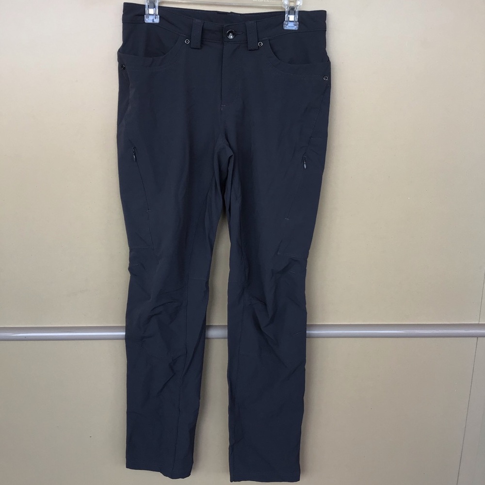 Duluth Women’s Flexpedition Slim Leg Pants in Dark Grey, Size: 8 x 33